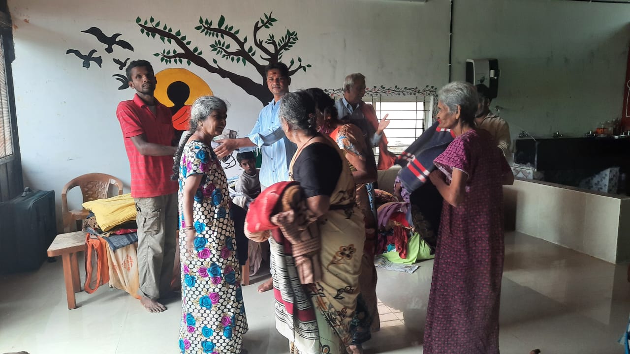 Old Age And Charity (22)